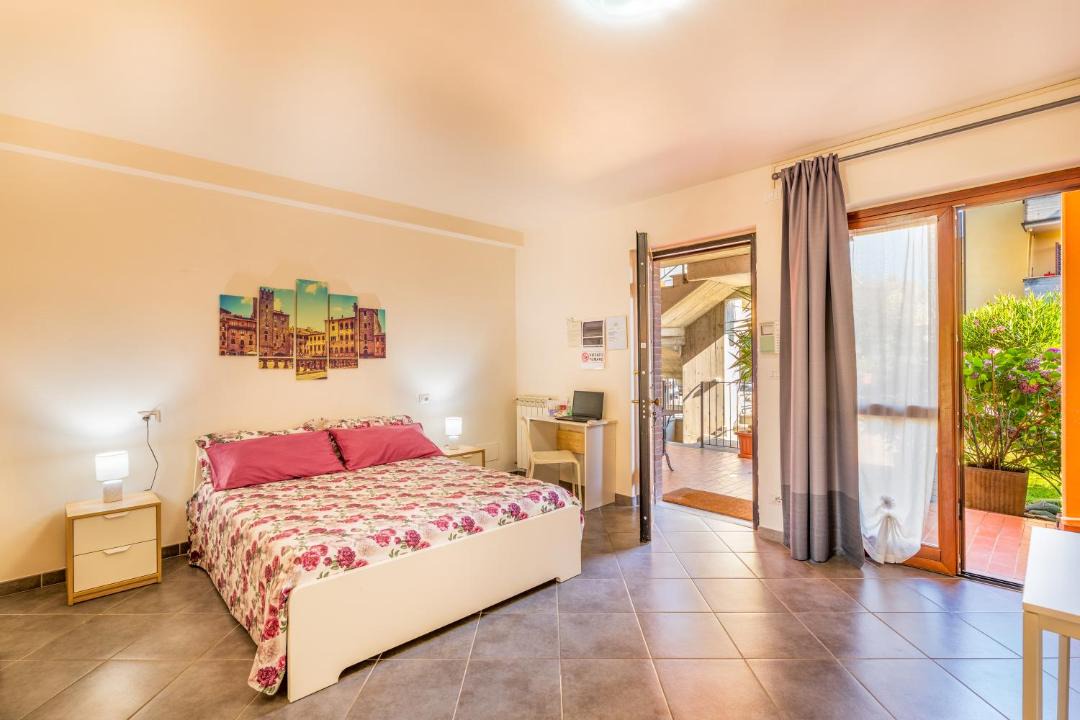 Photo of Bedroom in Arezzo