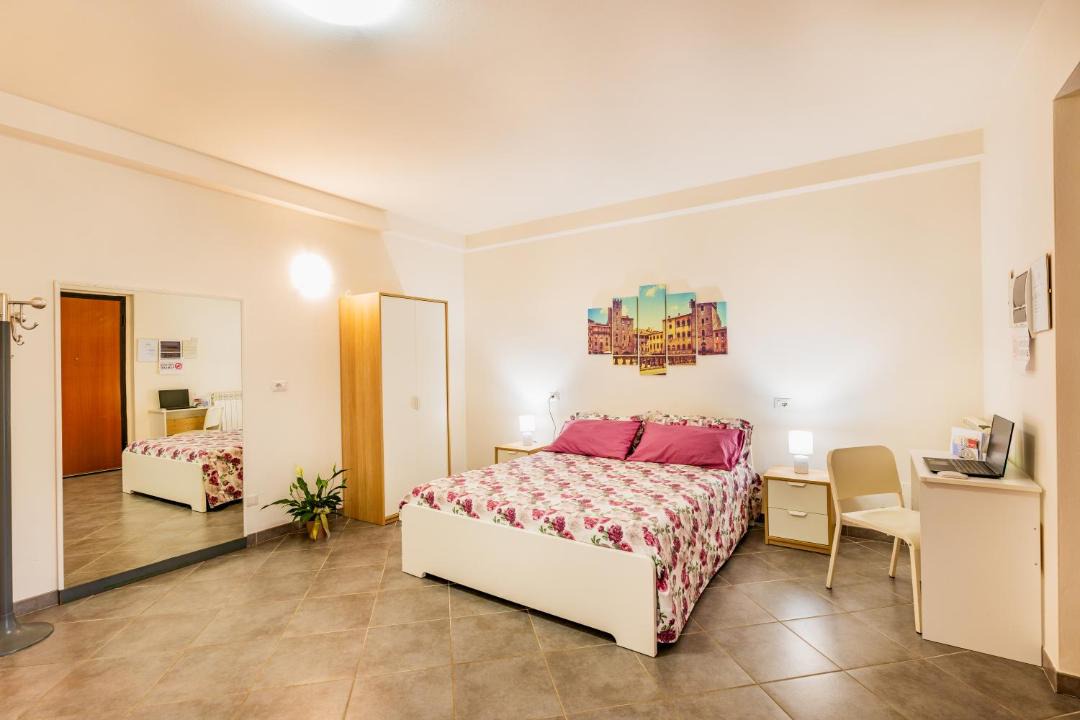 Photo of Bedroom in Arezzo