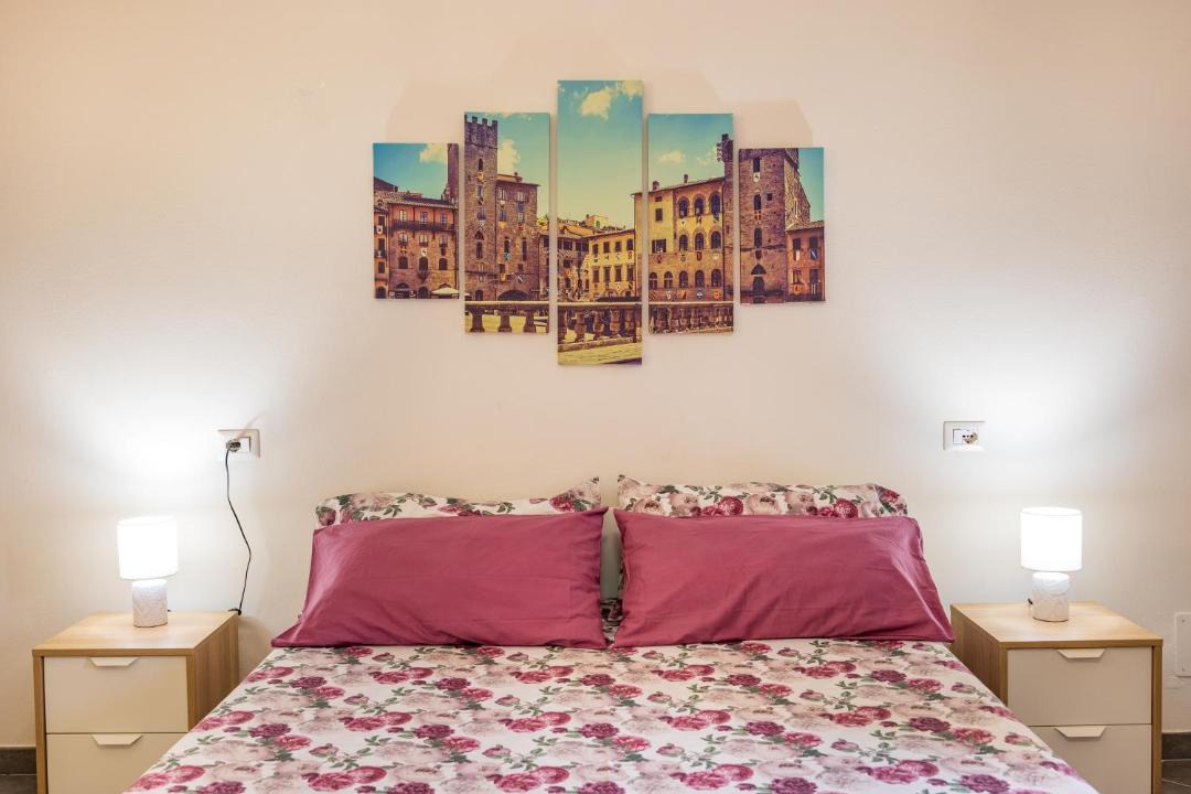 Photo of Bedroom in Arezzo