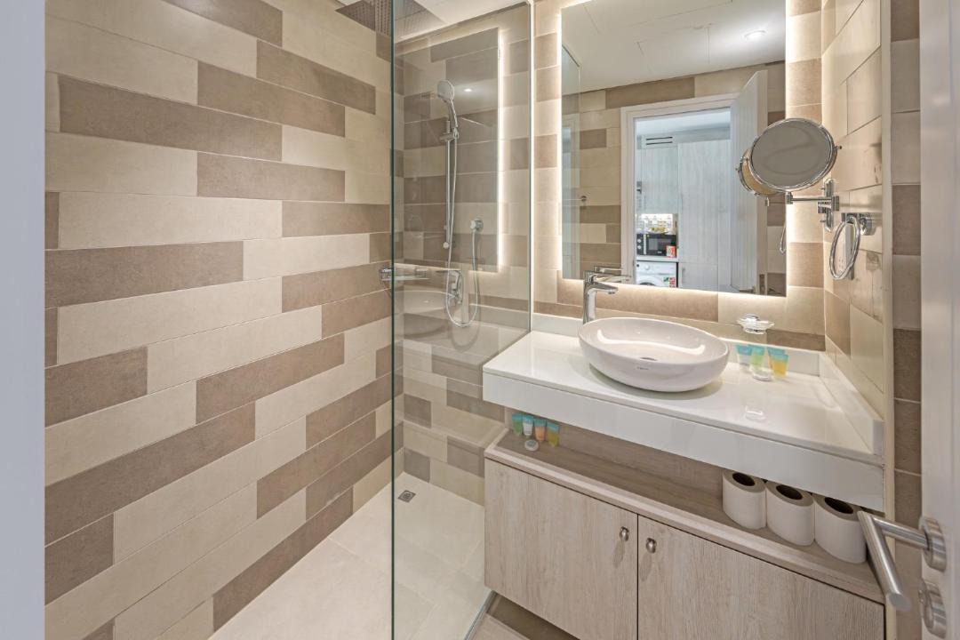 Photo of Bathroom in Palm Jumeirah
