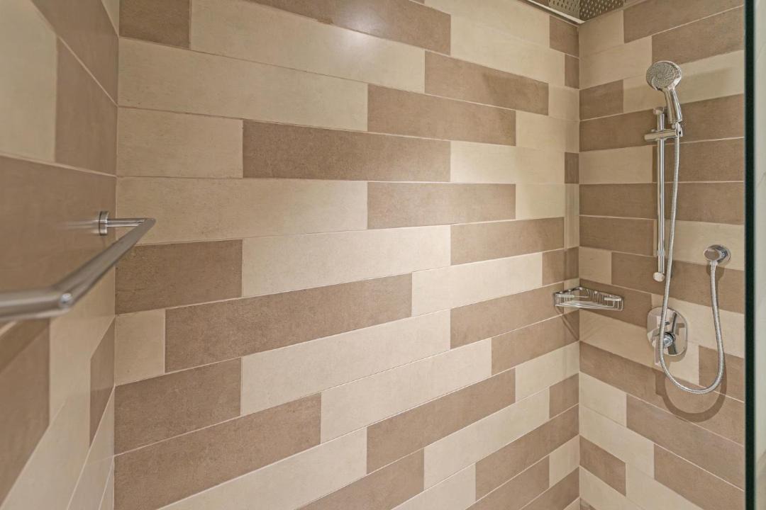 Photo of Bathroom in Palm Jumeirah