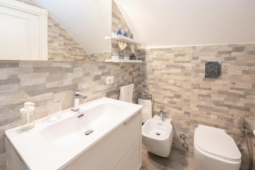 Photo of Bathroom in Procida