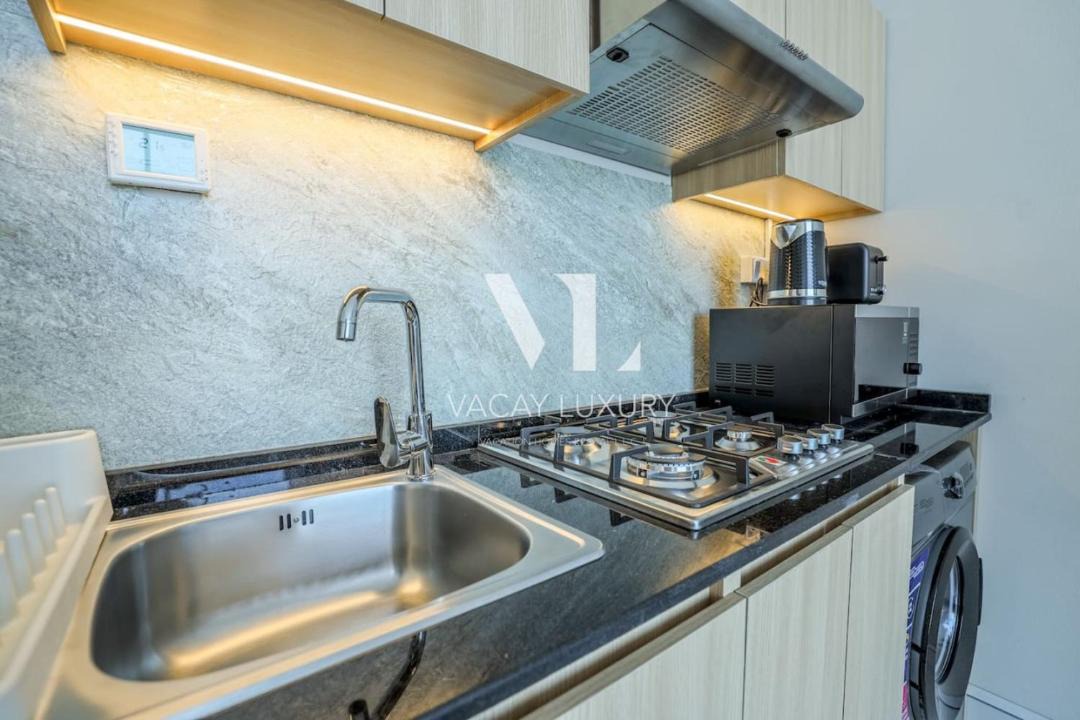 Photo of Kitchen in Jumeira 3