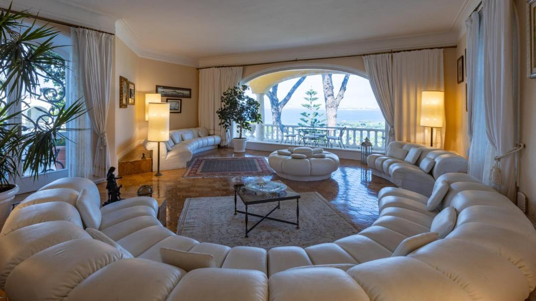 Photo of Livingroom in Ischia Porto