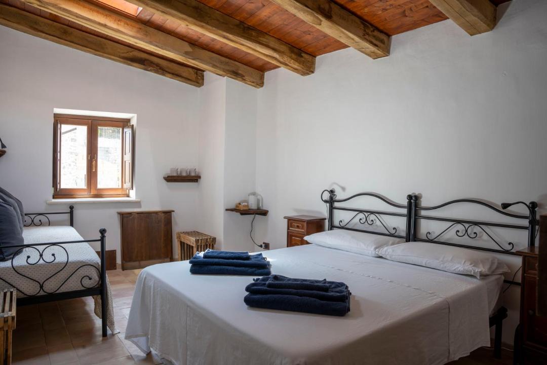 Photo of Bedroom in Roccacaramanico