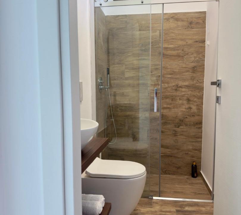 Photo of Bathroom in Pennadomo