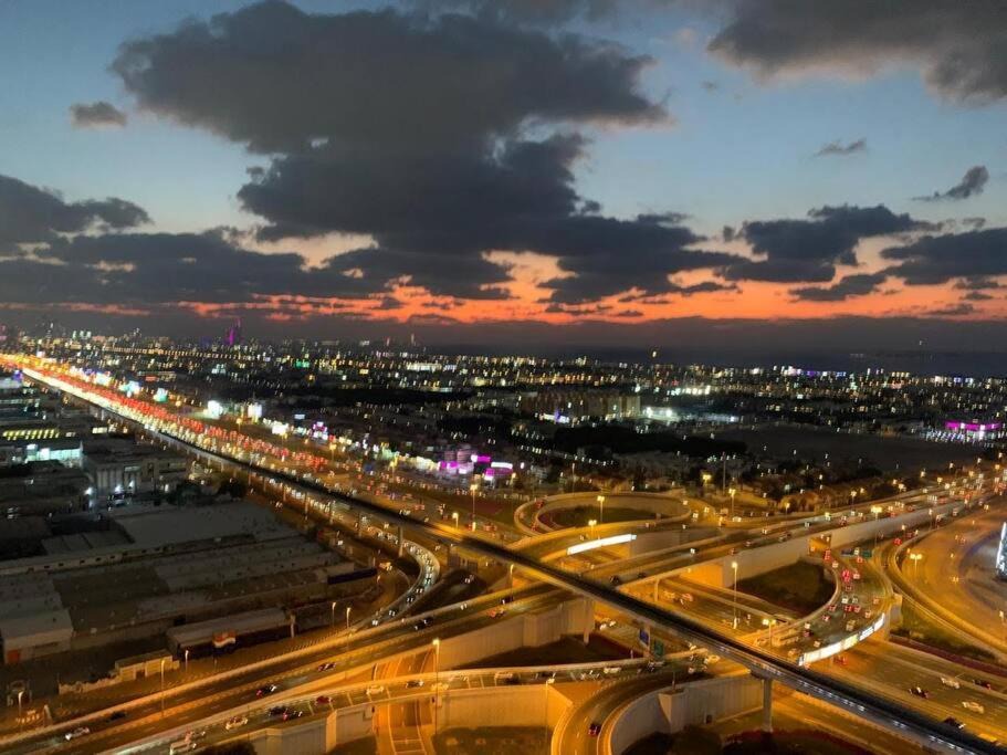 Photo of Others in Sheikh Zayed Road