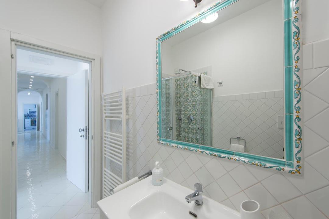 Photo of Bathroom in Laurito