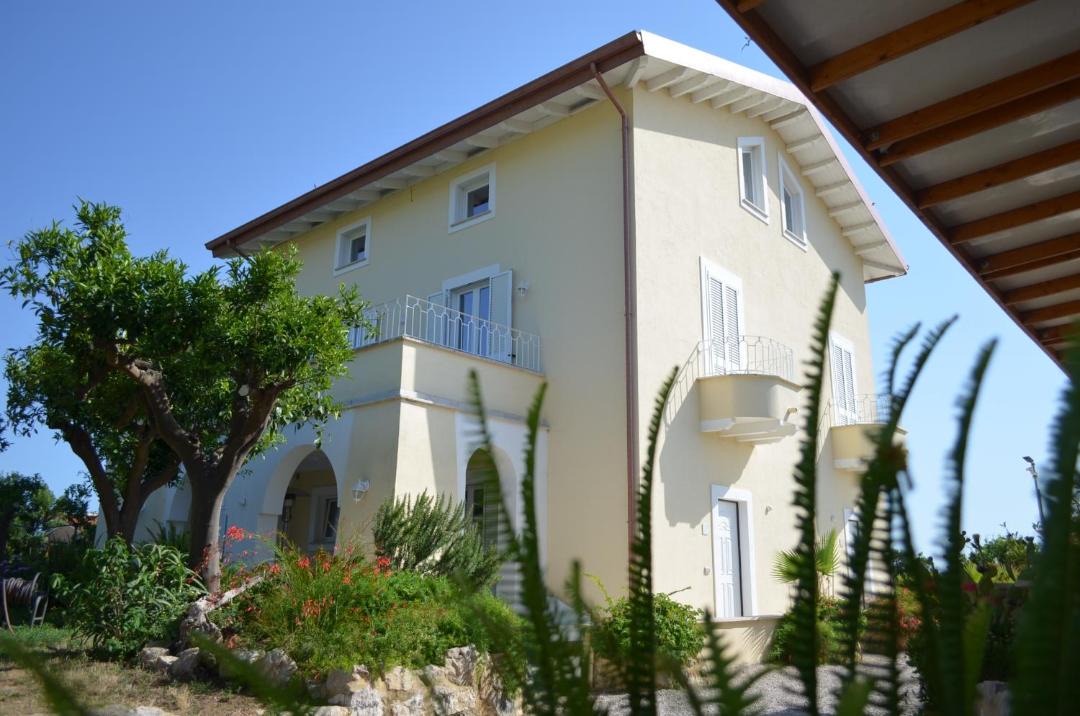 Photo of Others in Sperlonga