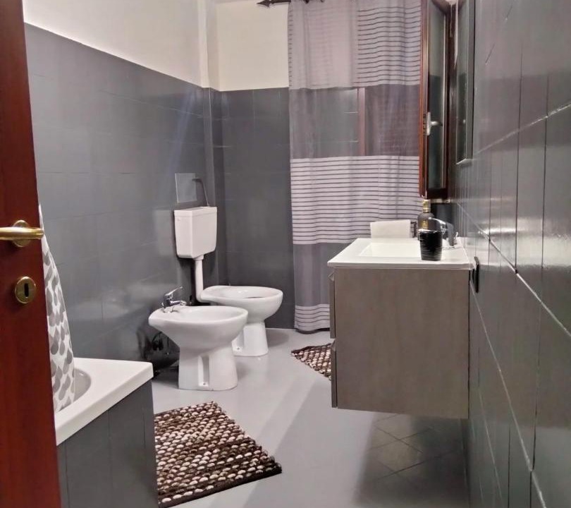 Photo of Bathroom in Maddaloni