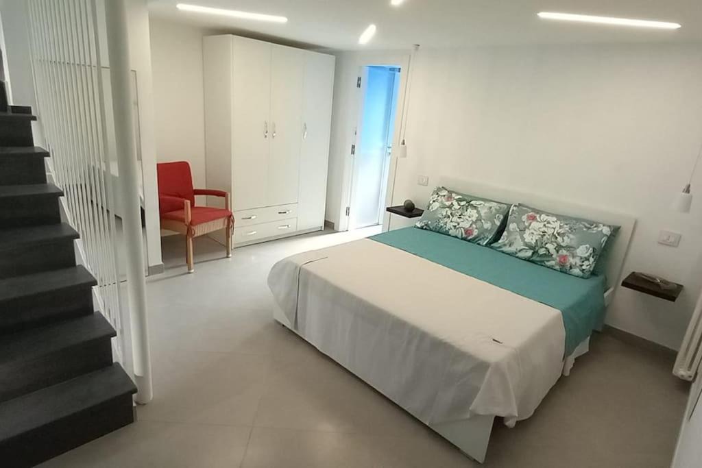Photo of Bedroom in Castellammare di Stabia