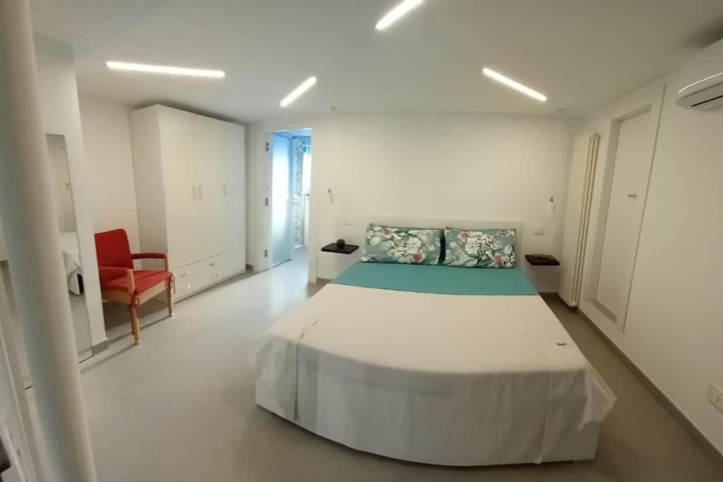 Photo of Bedroom in Castellammare di Stabia
