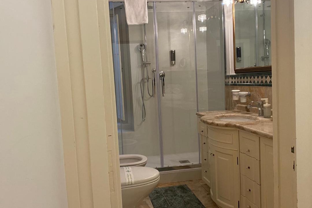 Photo of Bathroom in Historical Downtown Salerno