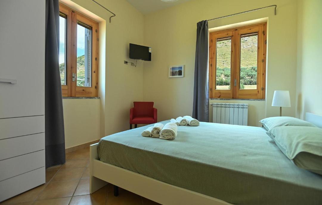 Photo of Bedroom in Mondragone