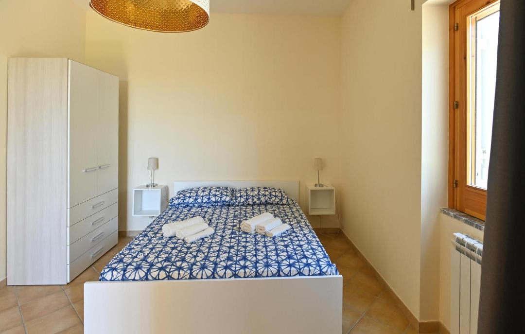 Photo of Bedroom in Mondragone