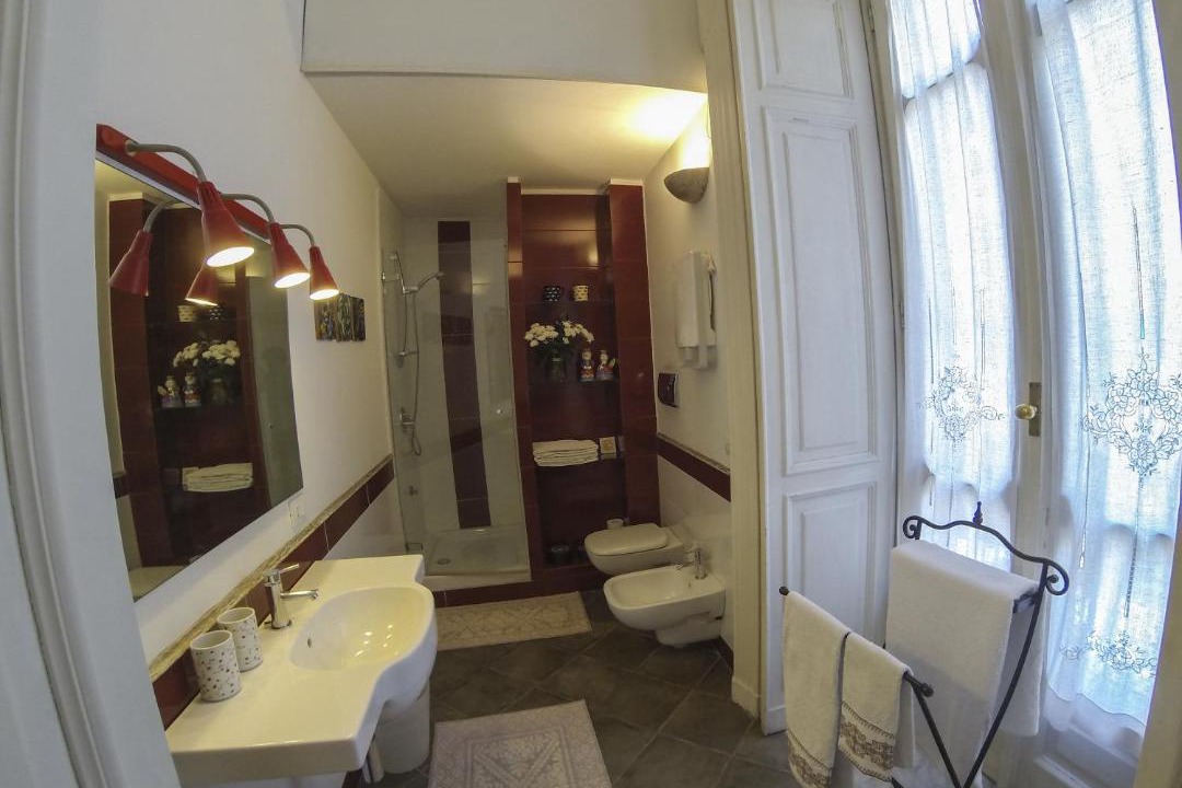 Photo of Bathroom in San Giorgio a Cremano