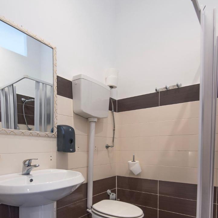 Photo of Bathroom in Naples