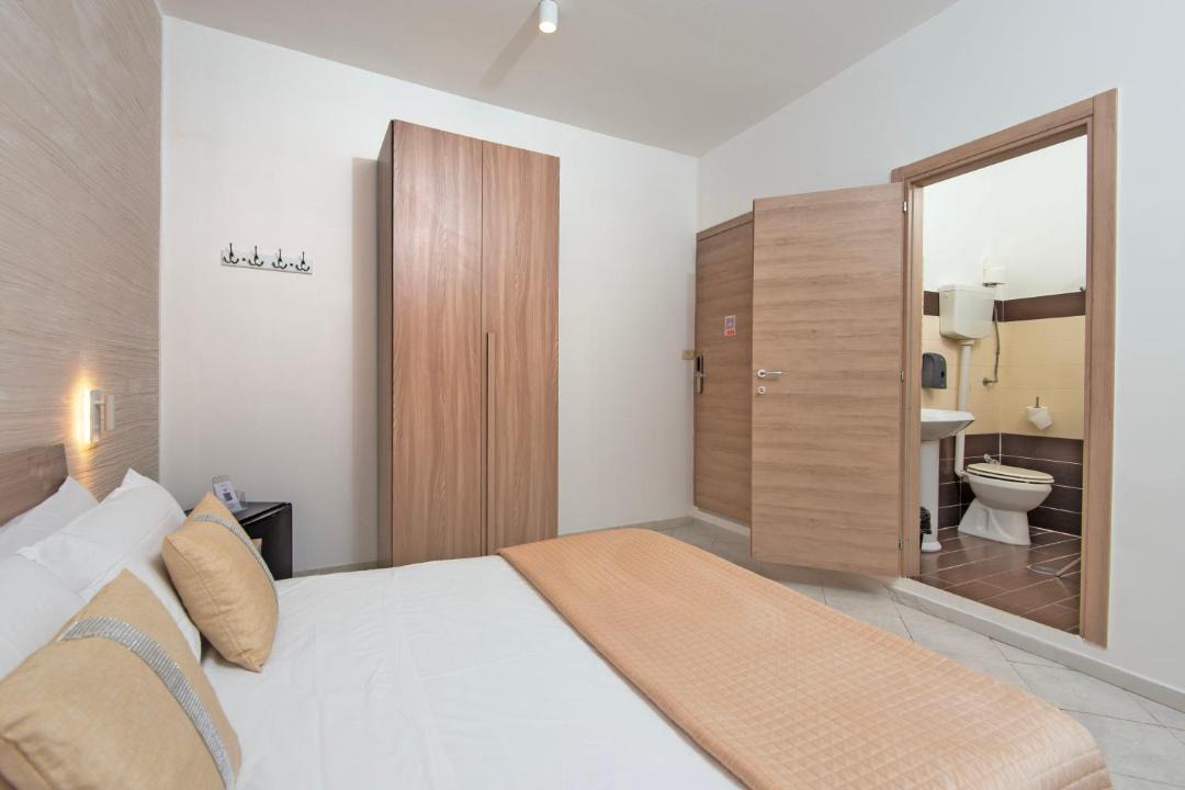 Photo of Bedroom in Naples