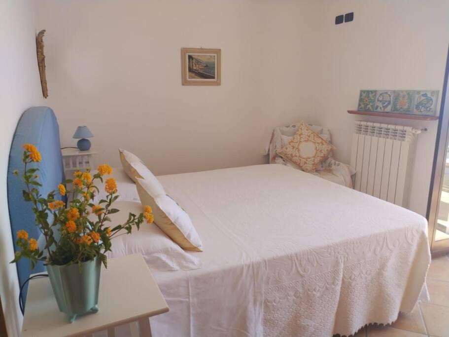 Photo of Bedroom in Furore