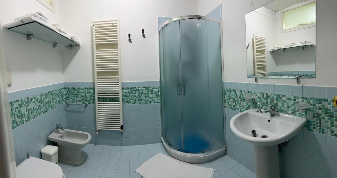Photo of Bathroom in Somma Vesuviana