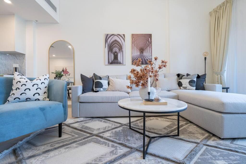 Photo of Livingroom in Umm Suqeim 3
