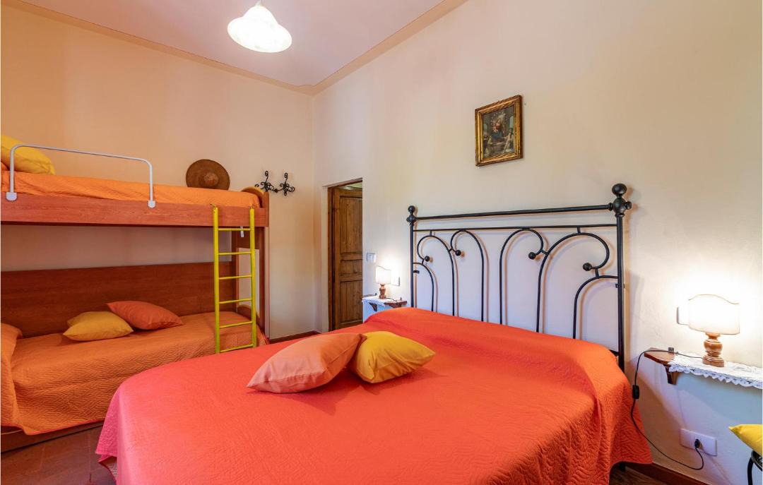 Photo of Bedroom in Cortona
