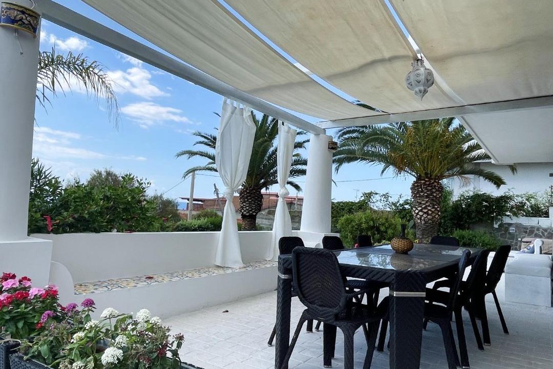 Photo of Patio Balcony in Brancaleone Marina