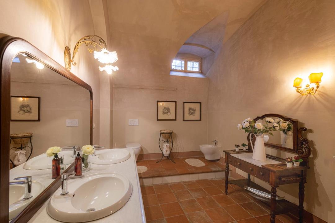 Photo of Bathroom in Porrena