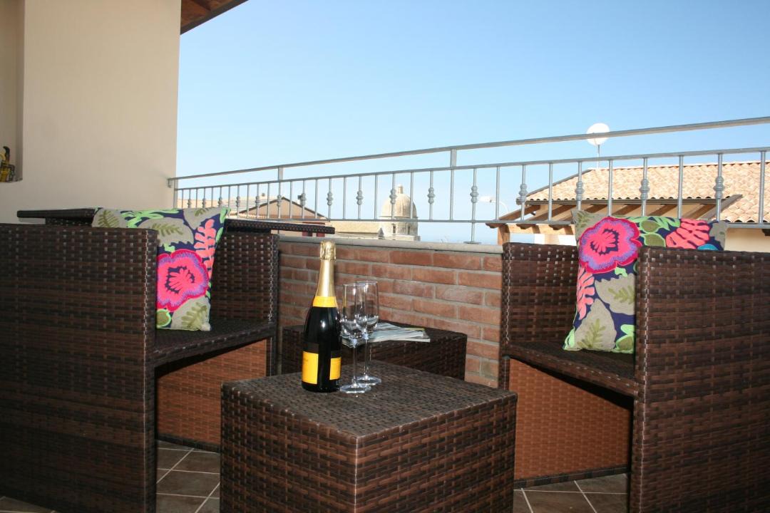 Photo of Patio Balcony in Tropea