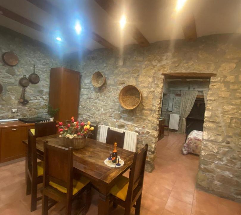 Photo of Kitchen in Cantalupo nel Sannio