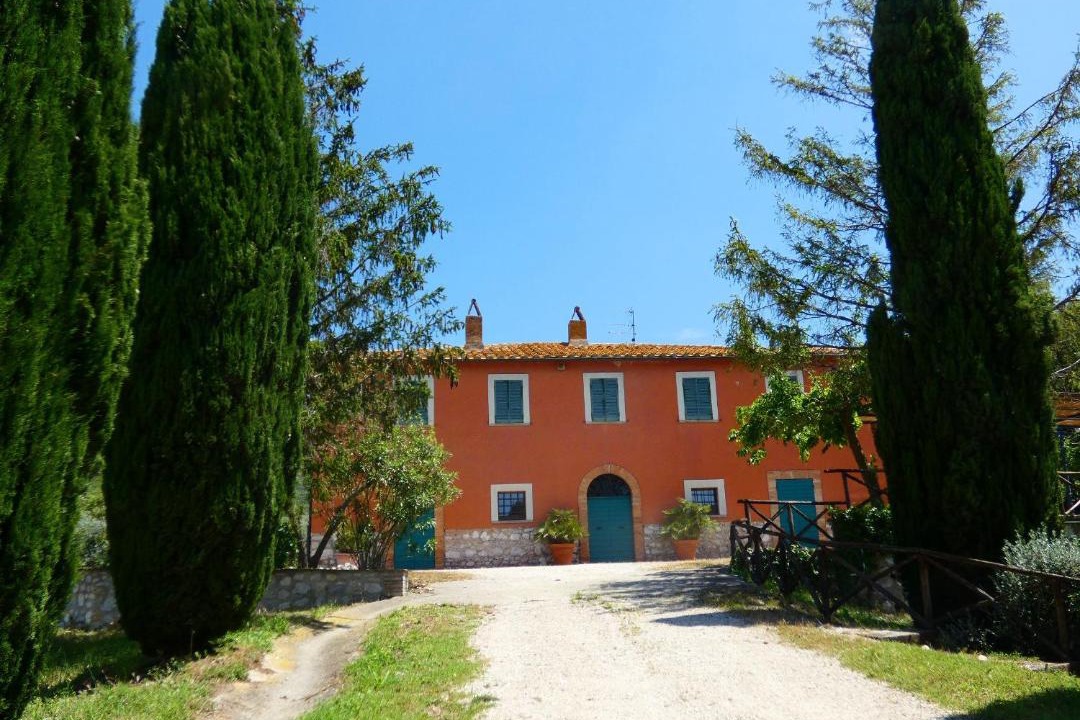 Photo of Buildings in Montecchio