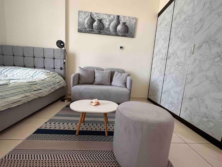 Photo of Livingroom in Dubai Sports City
