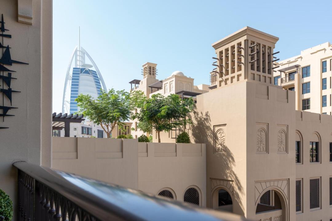 Photo of Buildings in Umm Suqeim 3