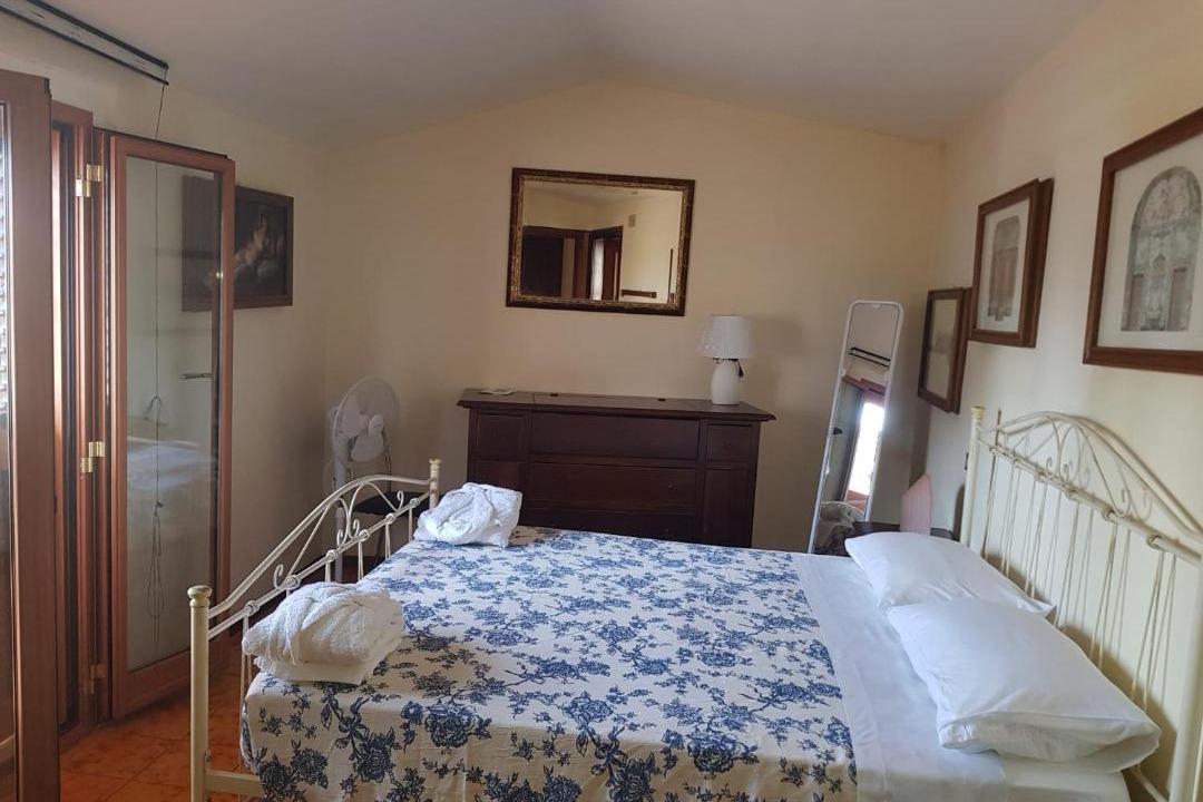 Photo of Bedroom in Atri