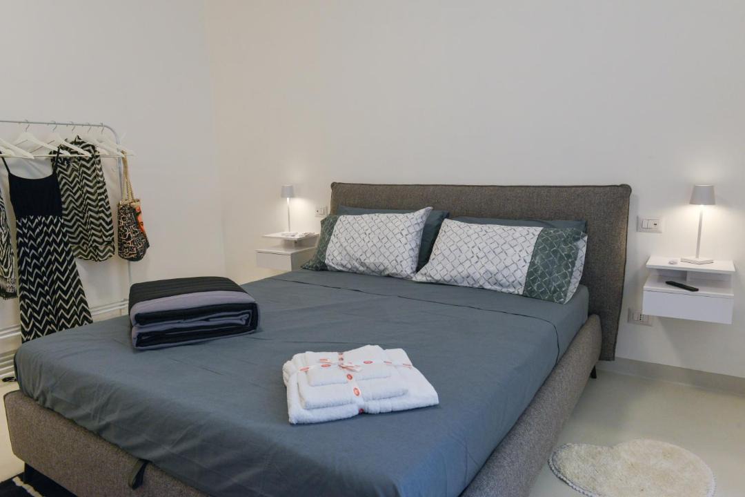 Photo of Bedroom in Meta