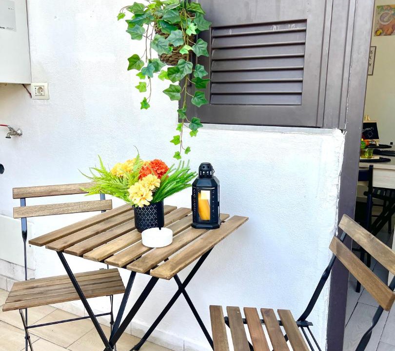 Photo of Patio Balcony in Naples