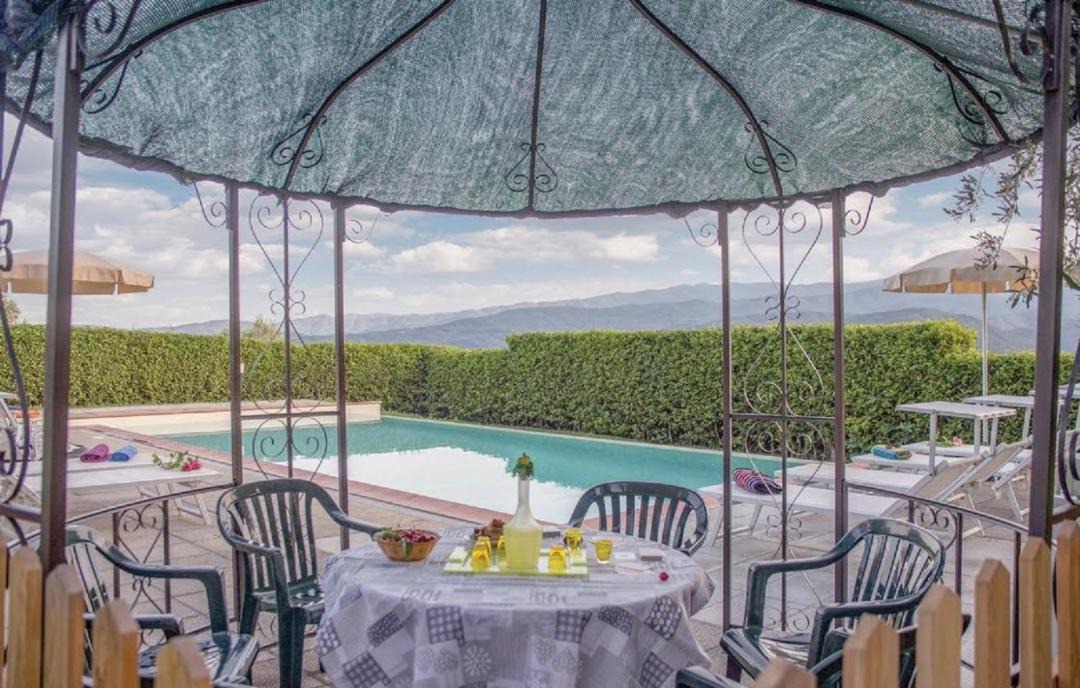 Photo of Patio Balcony in Porrena