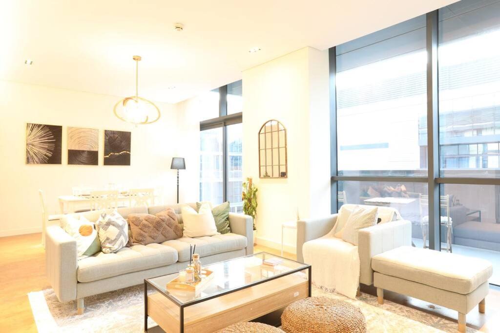 Photo of Livingroom in Al Wasl