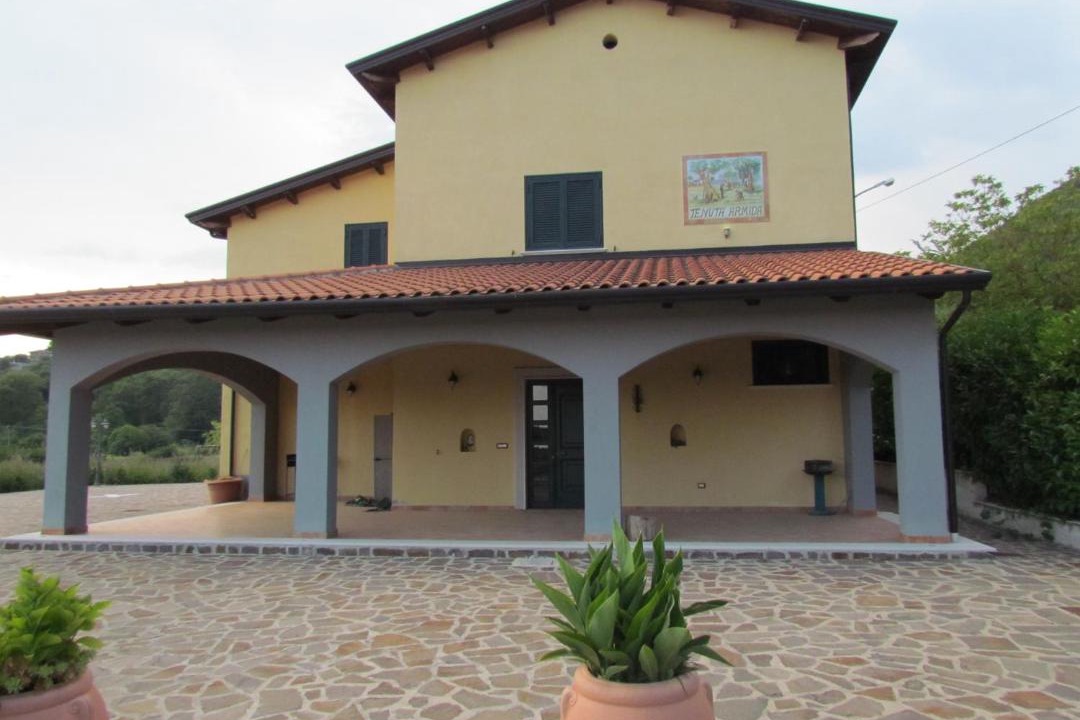 Photo of Buildings in Liberi