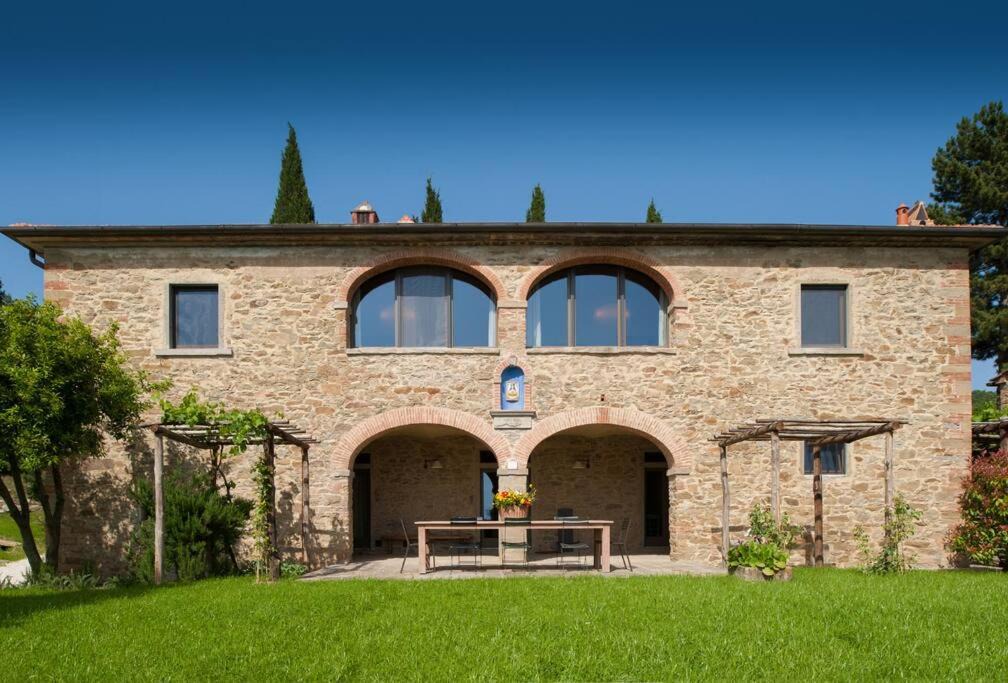 Photo of Buildings in Arezzo