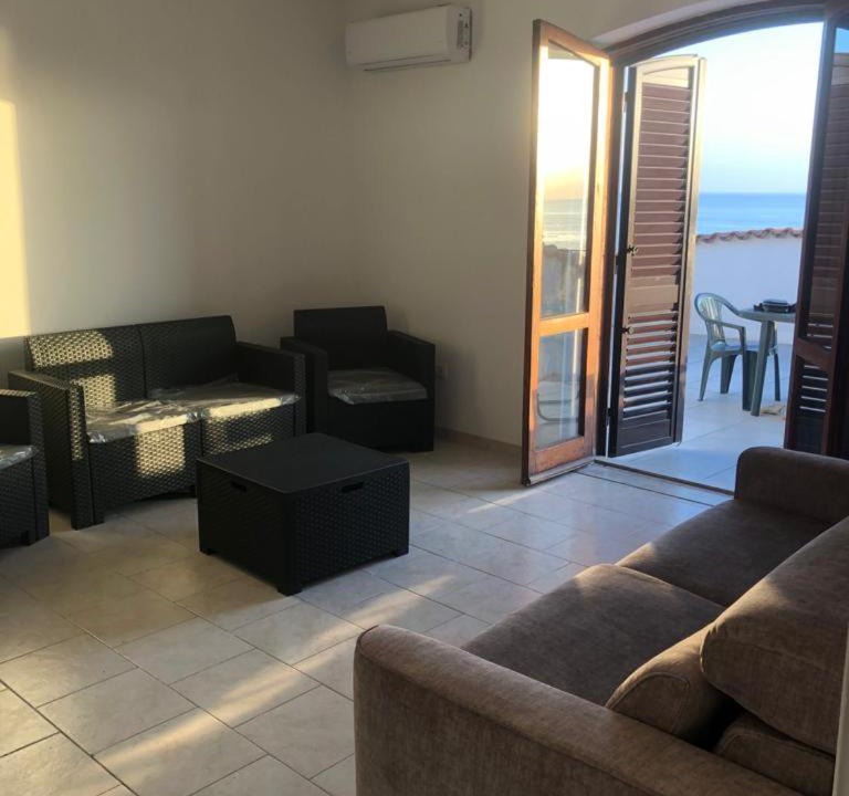 Photo of Livingroom in Paola