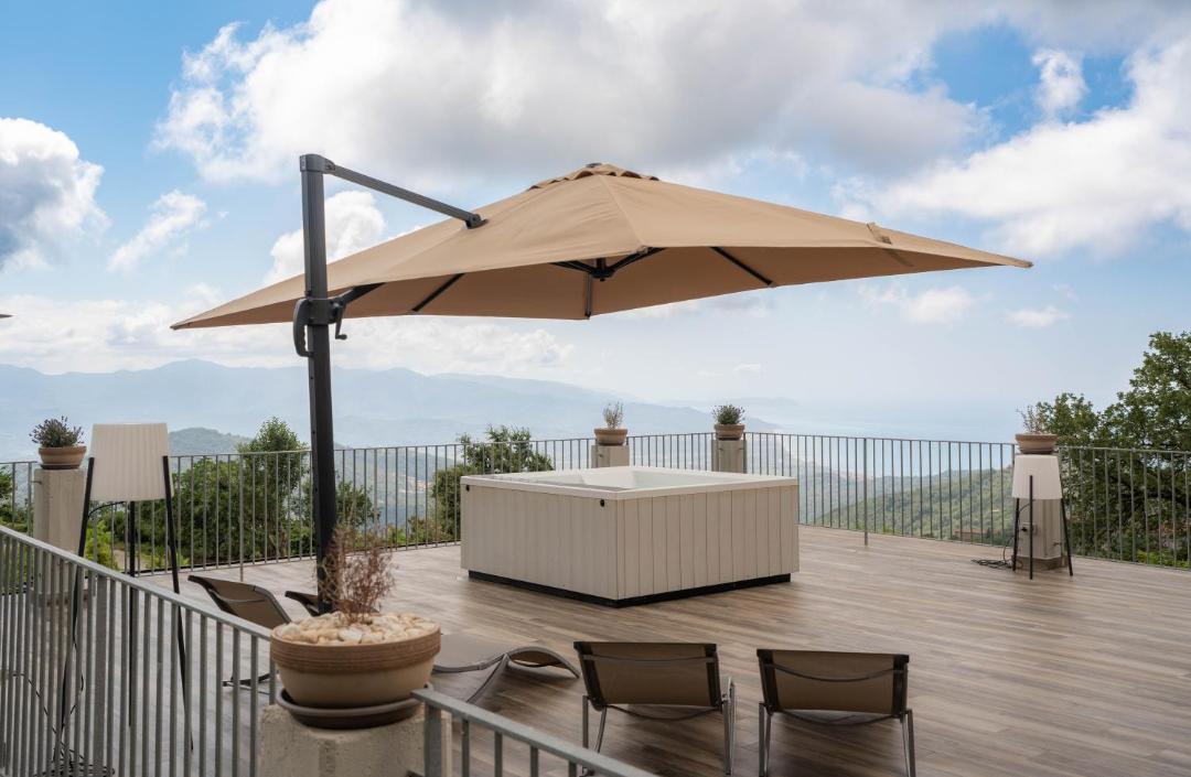Photo of Patio Balcony in Stella Cilento