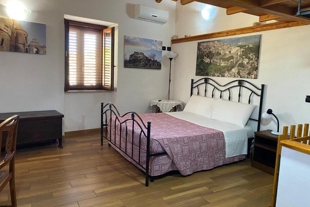 Photo of Bedroom in Gerace