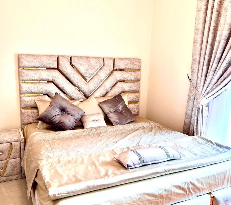 Photo of Bedroom in Mirdif