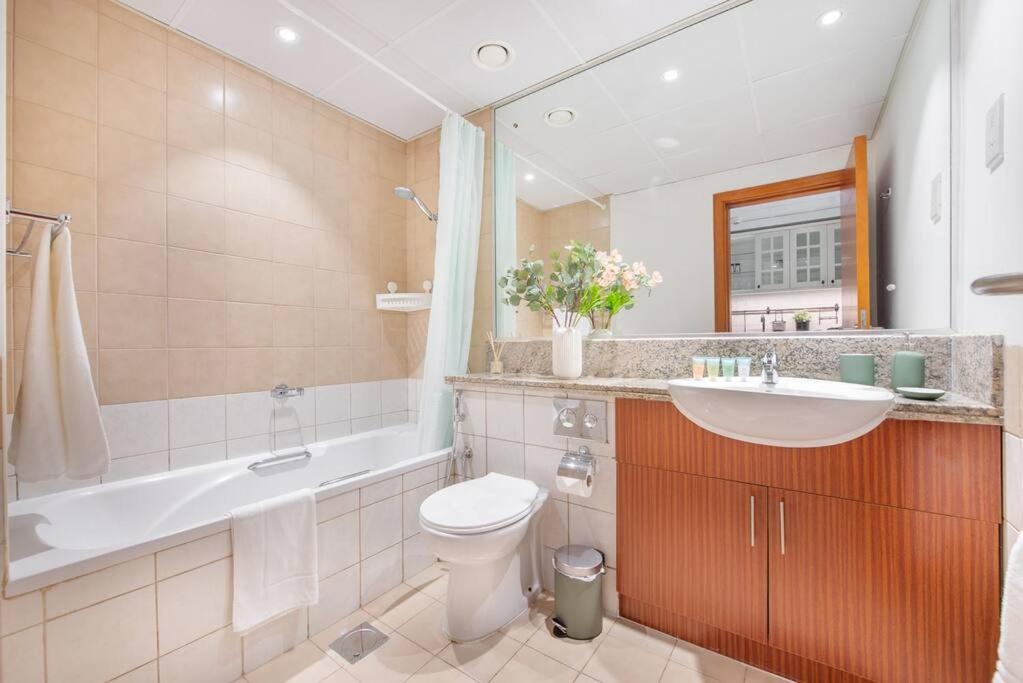 Photo of Bathroom in The Greens