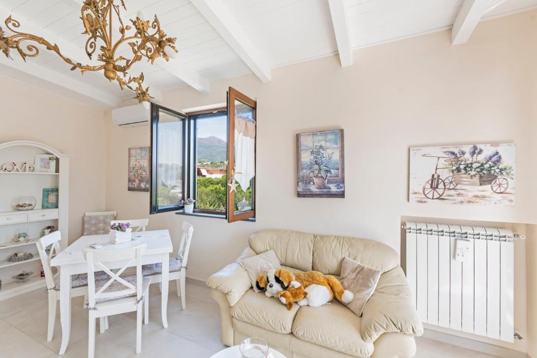 Photo of Livingroom in Mount Vesuvius - Pompei