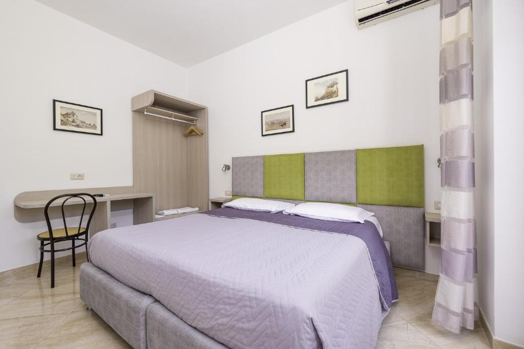 Photo of Bedroom in Sorrento