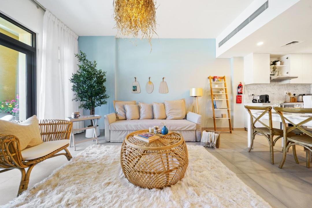 Photo of Livingroom in Umm Suqeim 3