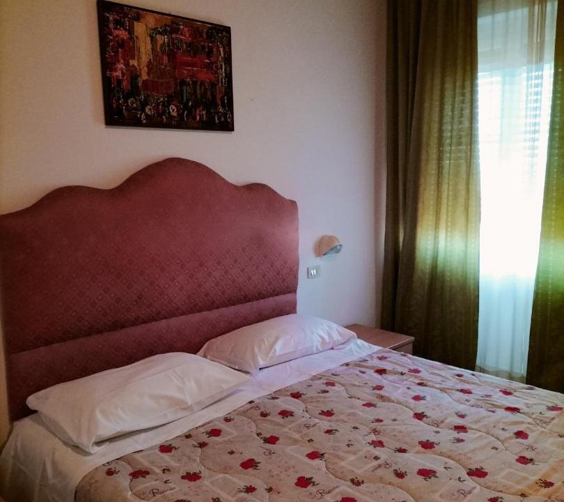 Photo of Bedroom in Camucia