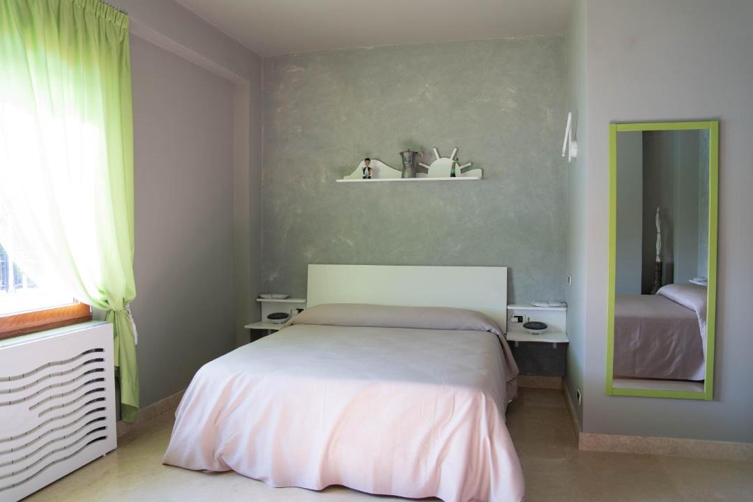 Photo of Bedroom in Pozzuoli